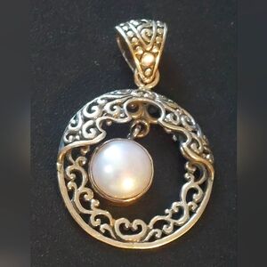 Bali/Tibetan style sterling ornate with pearl drop pendant (no chain)